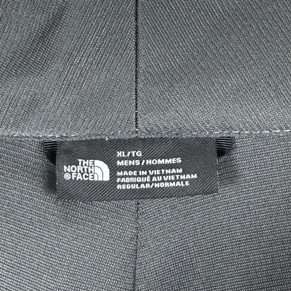 NEW The North Face Mens XL Gray DryVent Seymore Standard Fit Snow Ski Pants